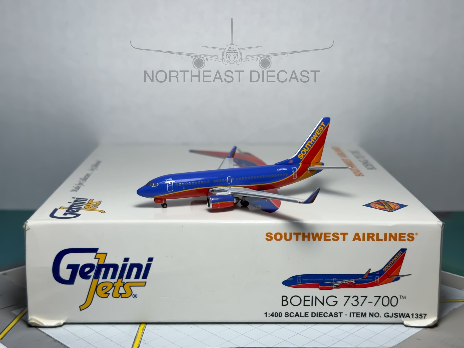 Southwest Airlines Boeing 737-700 1:400 Gemini Jets N478WN (GJSWA1357)