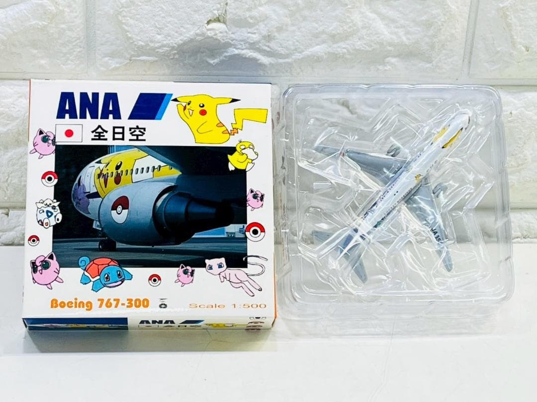 ANA 1/500 B767-300 Pokemon Jet Pikachu Livery Official Model Japan Rare used