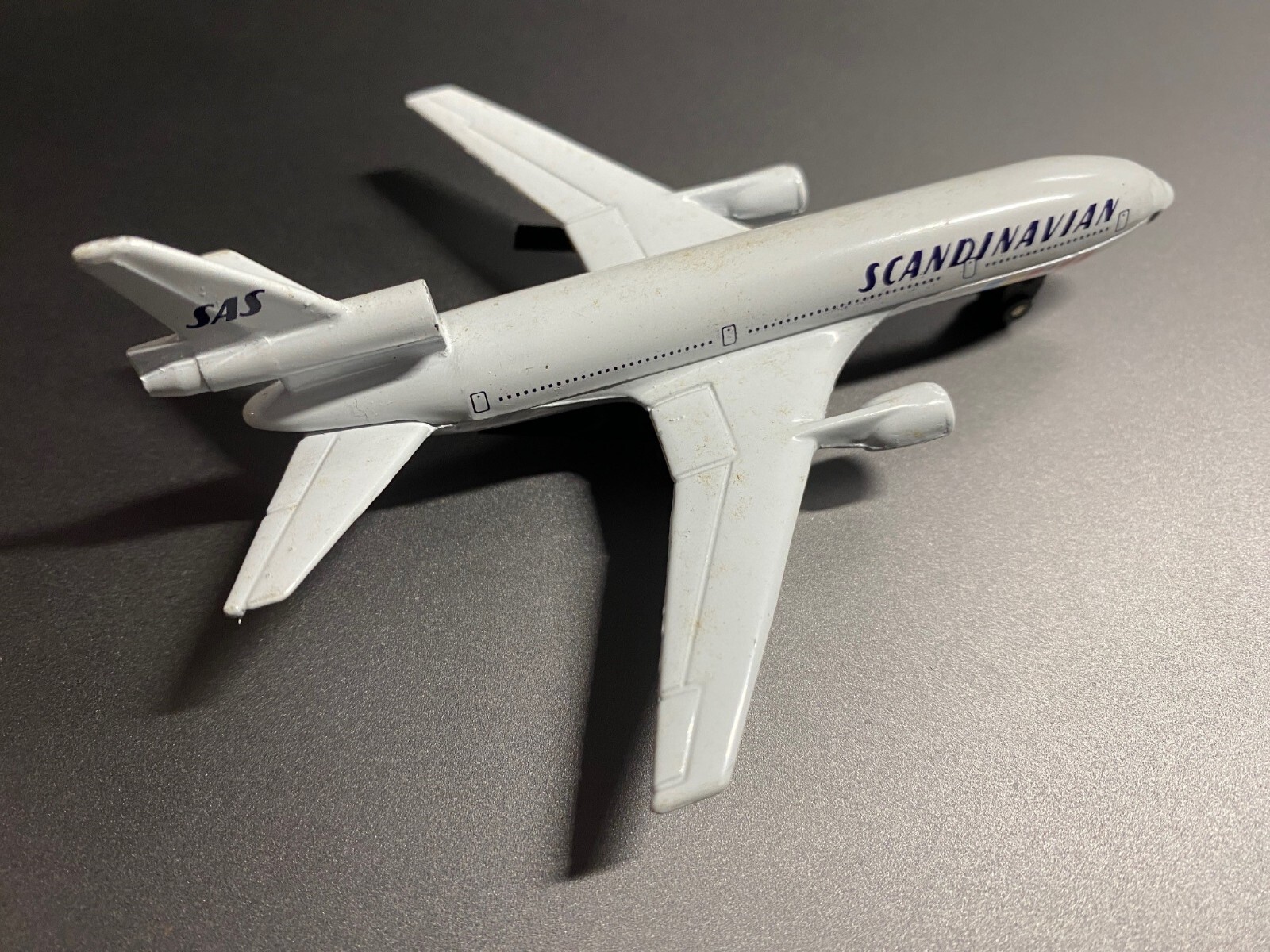 1973 Matchbox Sky Busters Scandinavian DC-10 SB-13