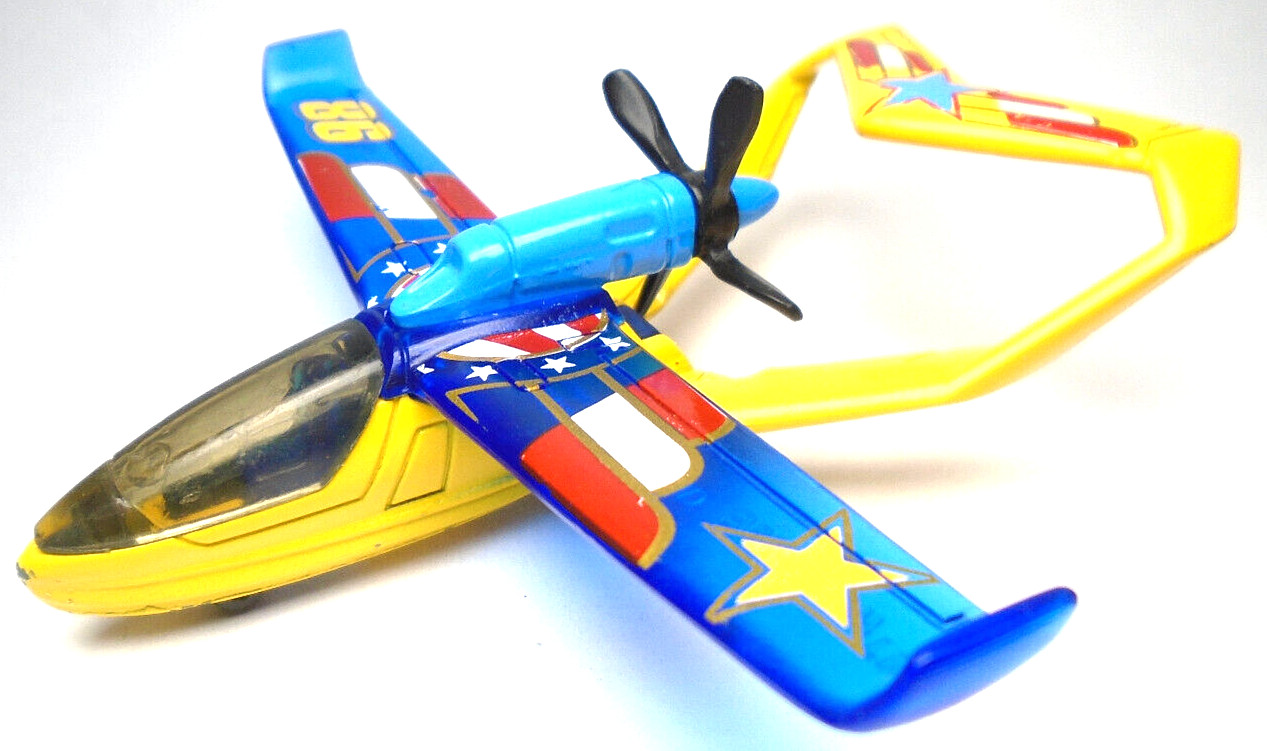 2011 MATCHBOX SEA ARROW #98 YELLOW & BLUE 4 1/8″ DIECAST AIRPLANE W/ RED & WHITE