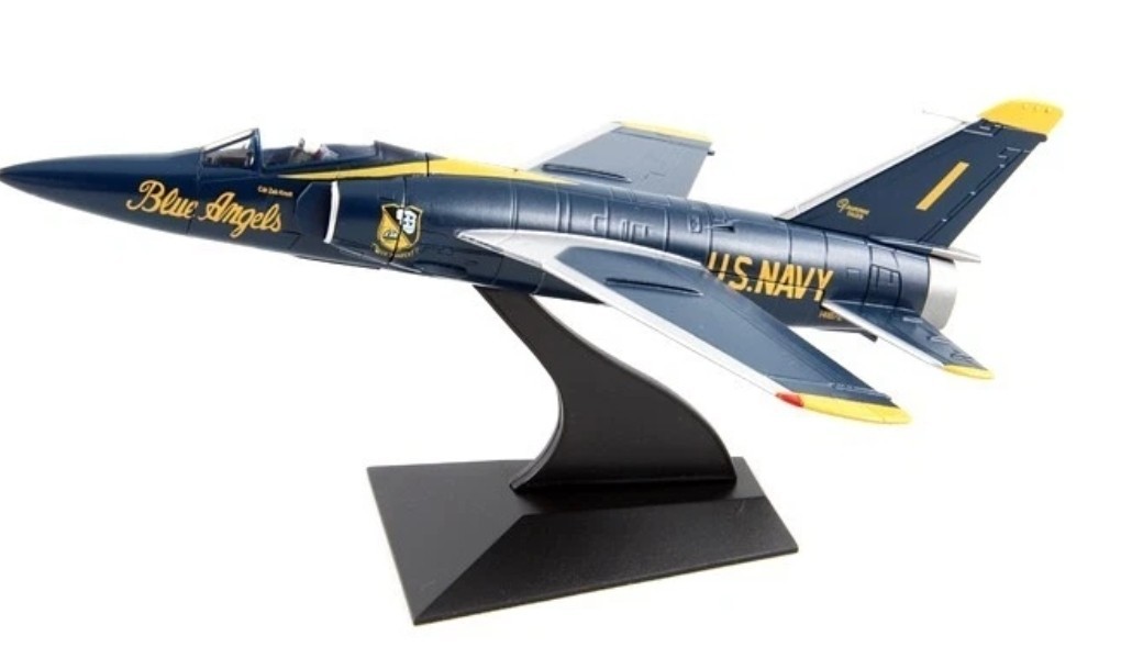 Falcon Models 1/72 F11F-1 U.S. Navy Blue Angels #1 FA728002 BLUE ANGELS -new!