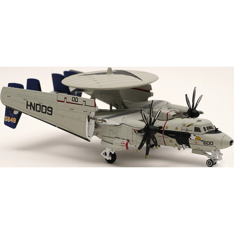S14 1/144 E-2C Aviation Fighter 024 Hawkeye US Navy VAW-117″Wallbangers”, Nimitz