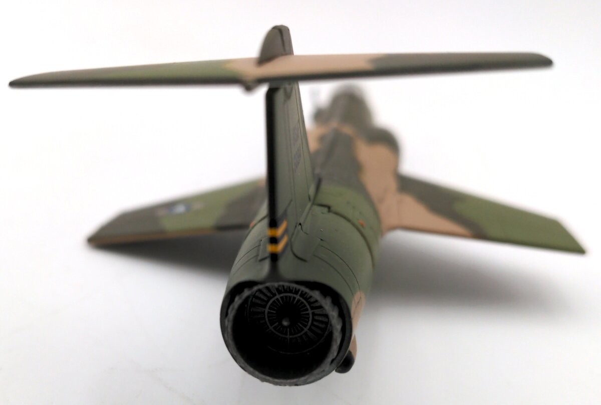 HOBBY MASTER HA1027 “Snoopy Sniper” – F-104C Starfighter/Box