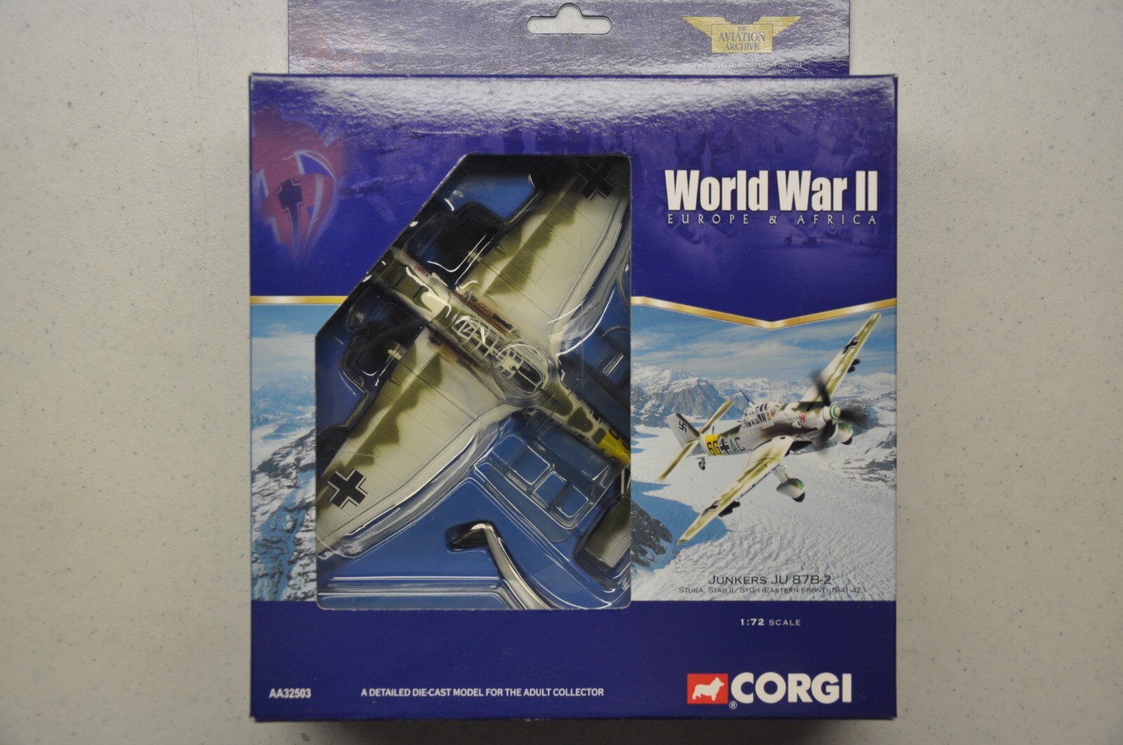 Corgi AA32503 Junkers JU 87B-2 Stuka Stab II/StG1 Eastern Front 1941 1:72