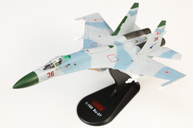 14701LA Legion Models Su-27 Flanker-B 1/100 Model Red 36 Soviet Air Force 941st