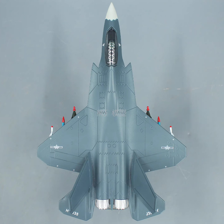 1:72 24CM THE J-35A STEATH CARRIER BASED Fighter Jet Diecast Aircraft Model