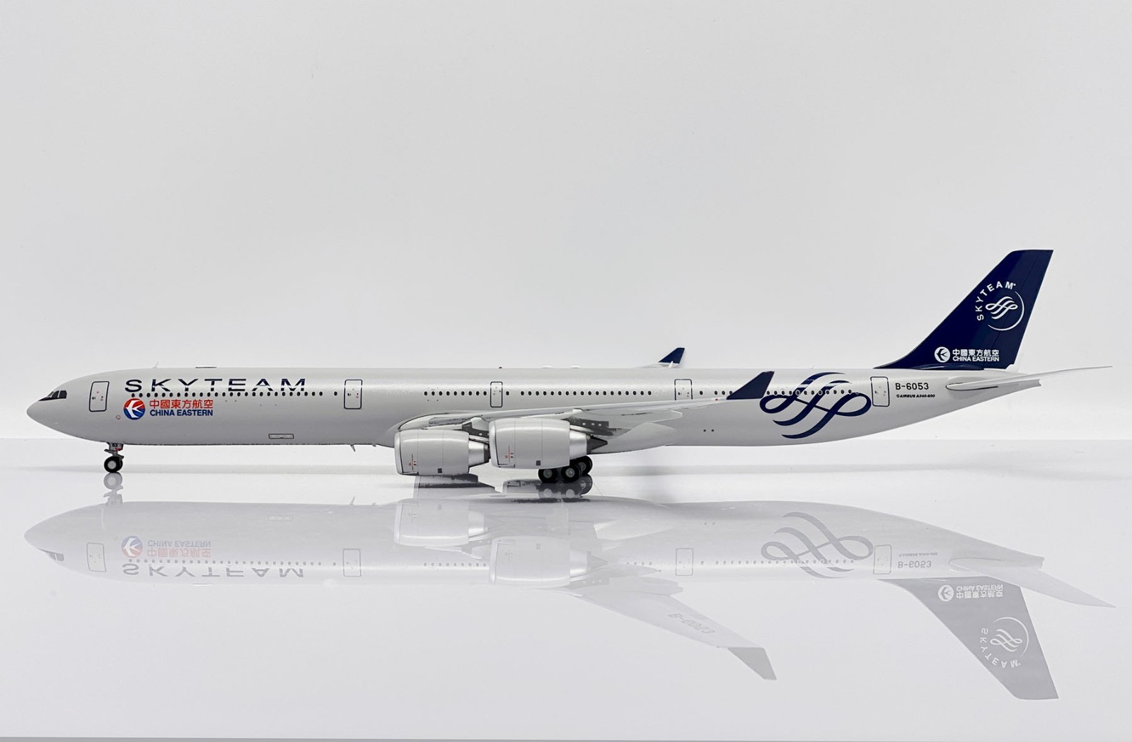 China Eastern Airbus A340-600 B-6053 Skyteam JC Wings XX20322 Scale 1:200