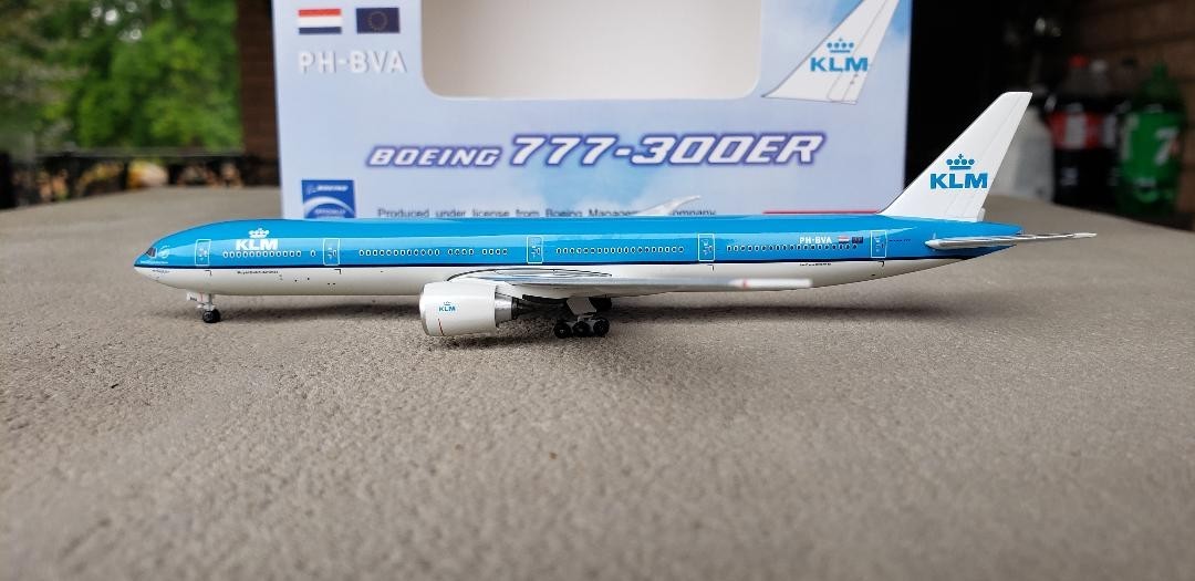 Aeroclassics 500 KLM Boeing B777-300ER 1:500 Scale ULTRA RARE!!