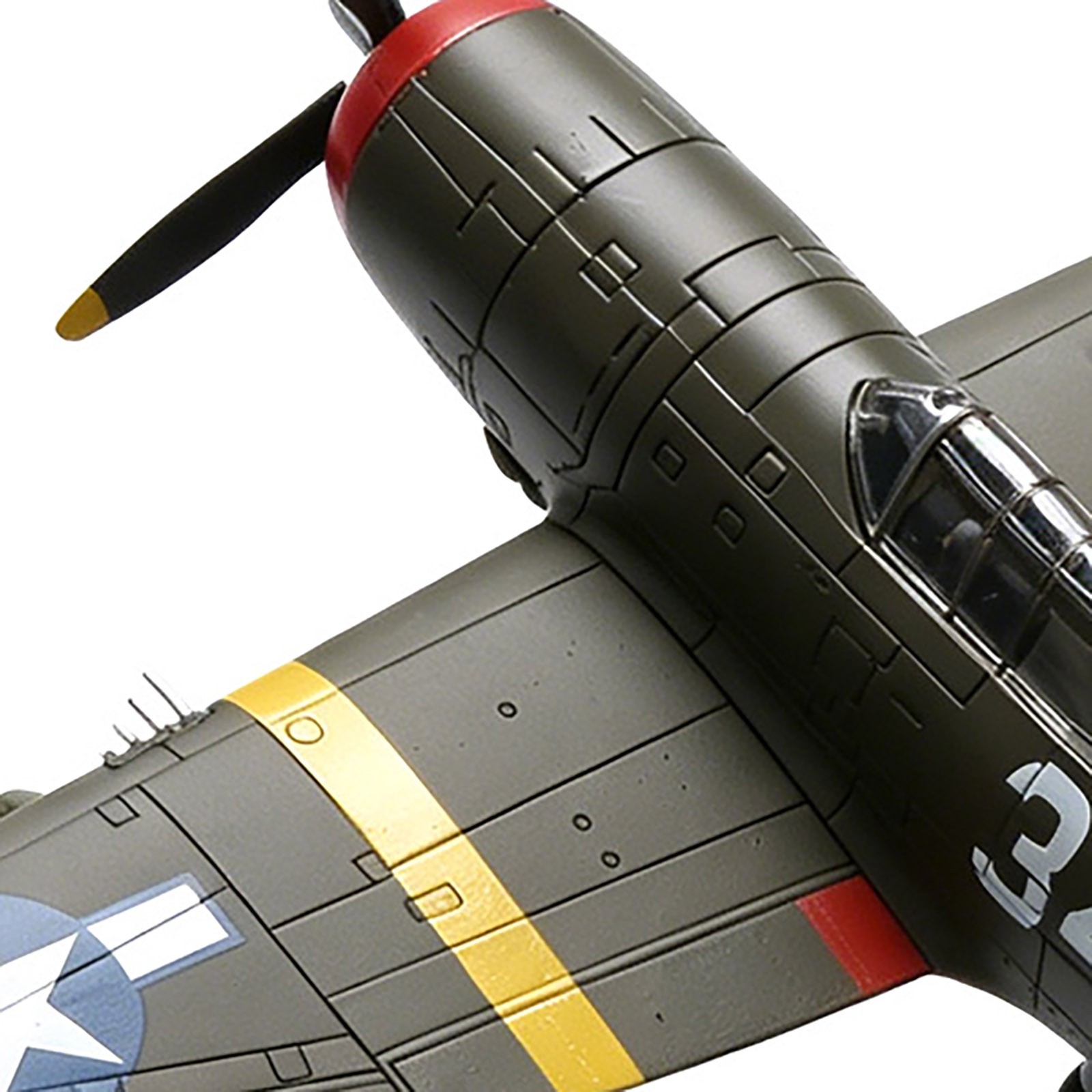 USAAF P-47D Thunderbolt Fighter Diecast Model 1/72 Olive Paint Red Nose Display
