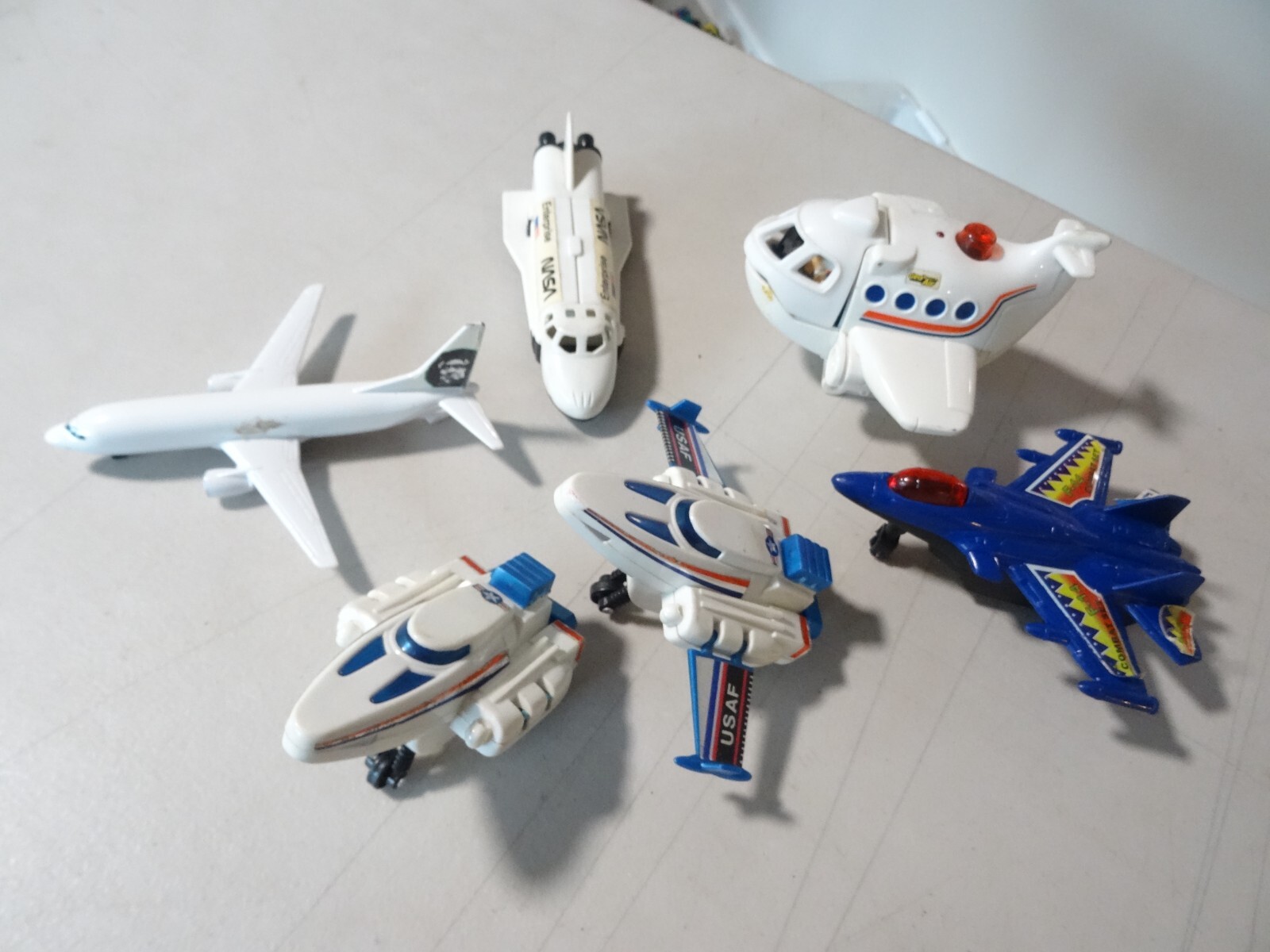 Vintage lot of 6 – AIRPLANES NASA USA Space Shuttle Die Cast Exploration 0#20