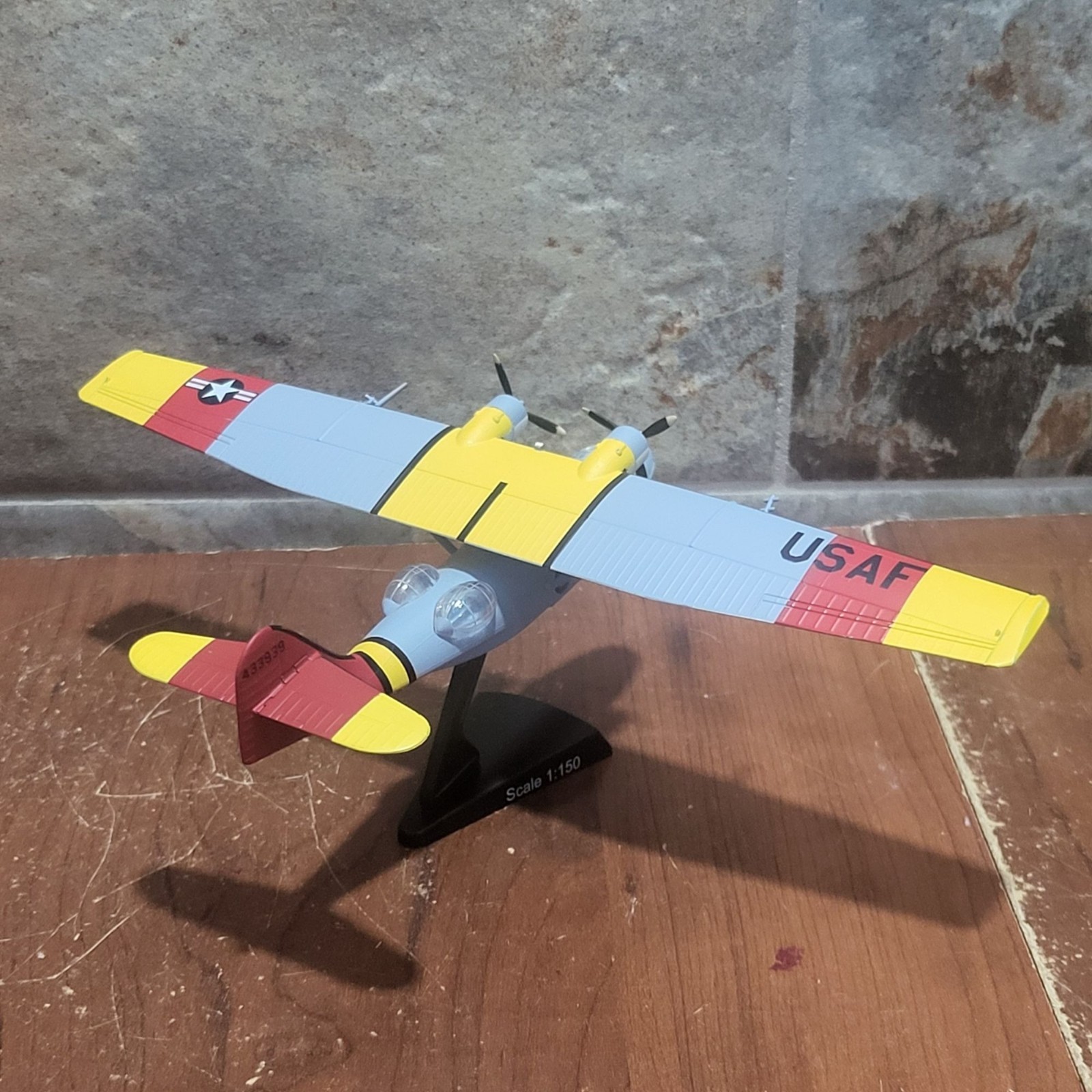 Diecast Model Consolidated PBY 5 Catalina Flying Boat 1/150 Scale Display Stand