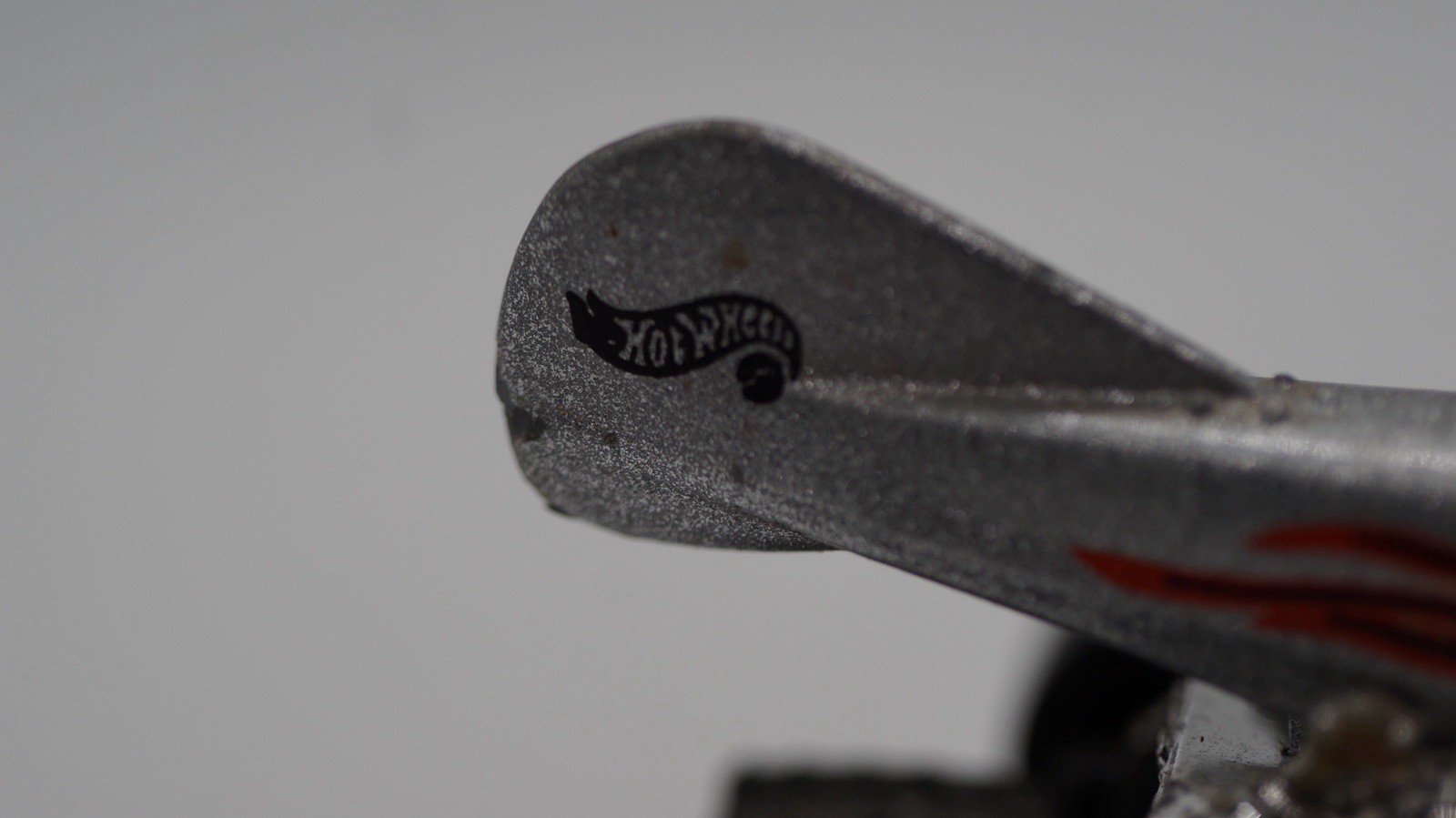 Hot Wheels Diecast 1:64 Propeller Plane Silver Orange Black Aircraft Toy