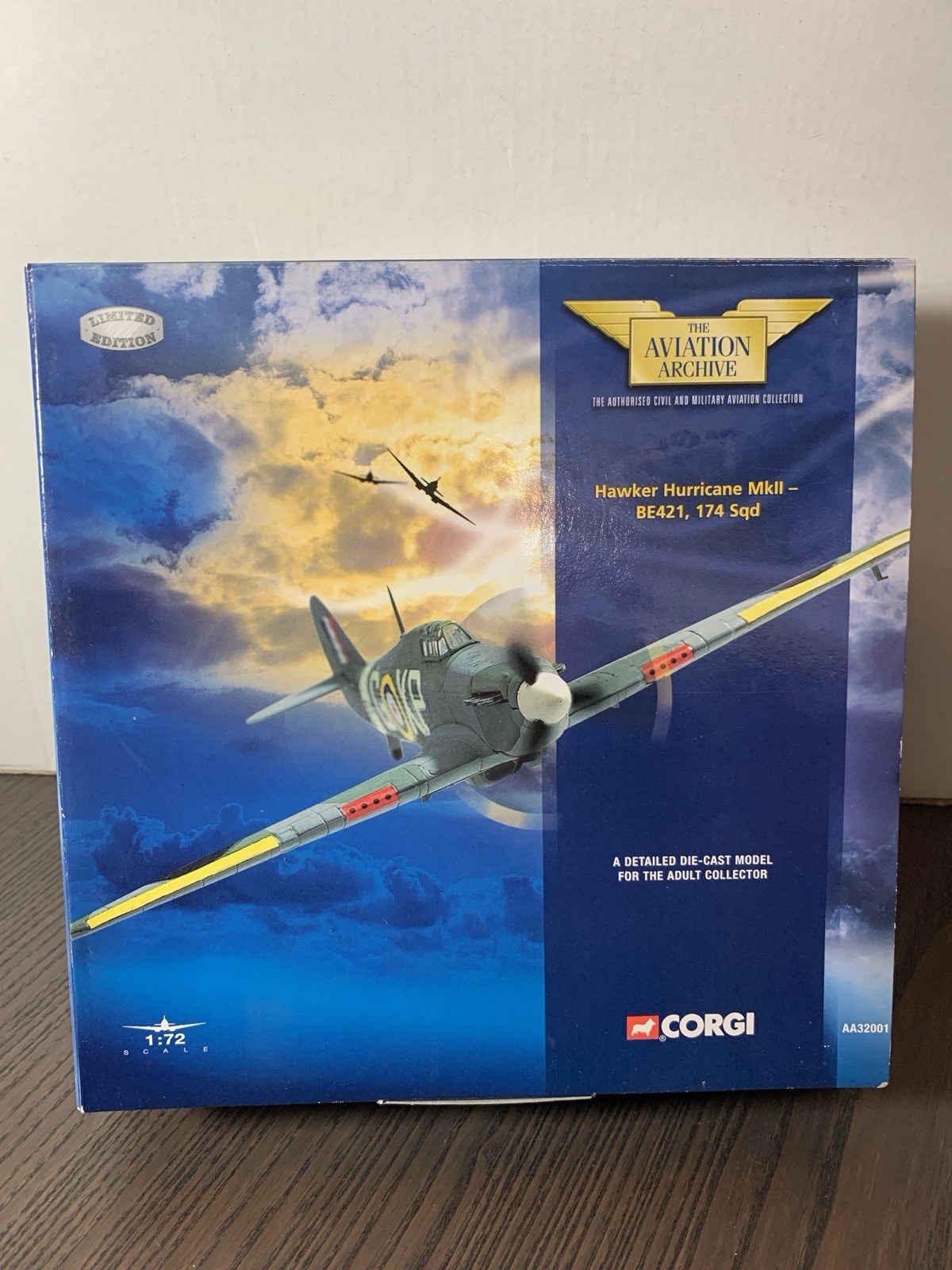 Corgi AA32001 Hawker Hurricane MKII BE421, 174 Sqd Airplane 1:72