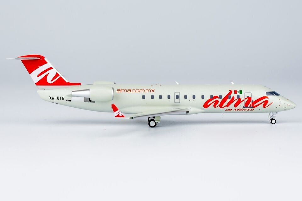 1:200 NG Model ALMA de México Bombardier CRJ200ER Airplane Diecast Plane Model