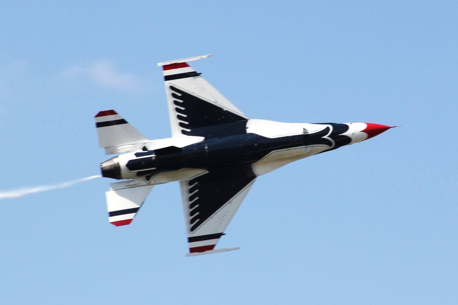 NEW HOBBY MASTER 1:72 scale F-16 FIGHTING FALCON, THUNDERBIRDS #1 HA38039 🛫✈️🛩