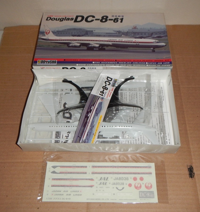 Doyusha New 1/200 Douglas DC-8-61 Japan Air Lines Airliner Series No.20 Model