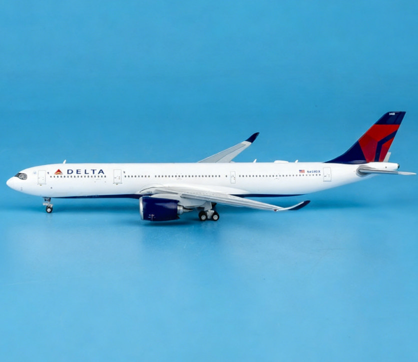1:400 Geminijets Delta Air Lines​ Airbus A330-900​ N408DX Airplane Diecast Model