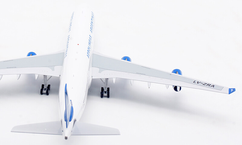 1:200 30CM InFlight AEROLINEAS ARGENTINAS AIRBUS A340-200 Airplane Diecast Model