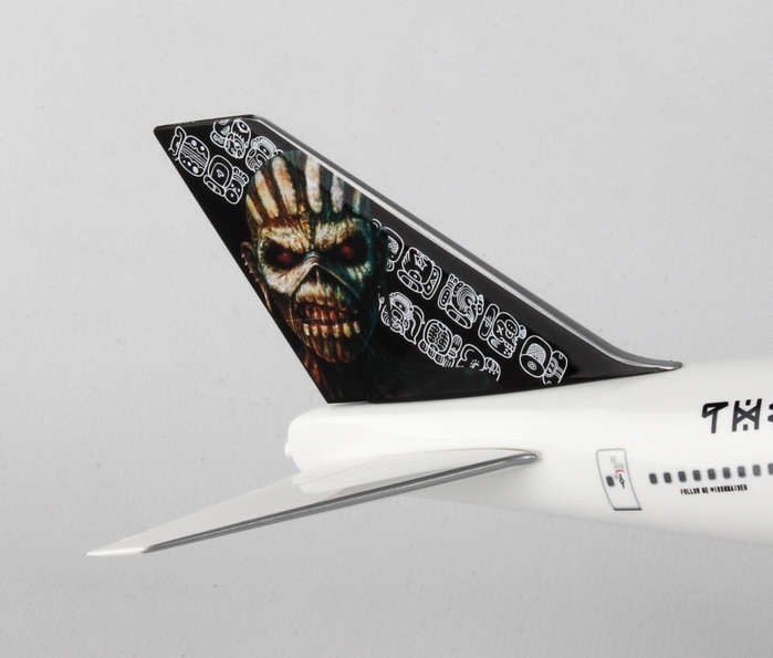 SkyMarks 1/200 Boeing 747-400 Iron Maiden “The book of Souls World Tour”