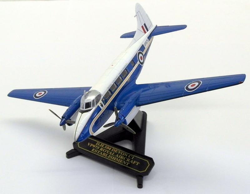 Oxford Diecast 1/72 Scale 72DV003 – DH104 Devon VP975 Royal Aircraft Est.