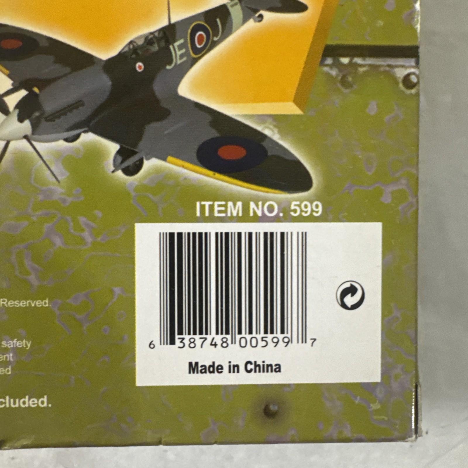 2008 Ultimate Soldier 1:144 Spitfire MK VIII/IX Vs. Focke-Wulf FW 190A-8