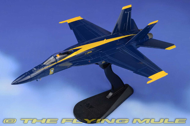 Hobby Master 1:72 F/A-18E Super Hornet USN Blue Angels w/Decal Sheet