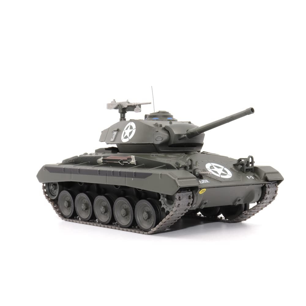 M24 1:43 1945 Chaffee 1st Armored Division – Italy April ( Military Tank Model