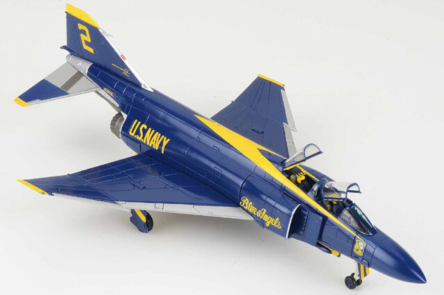 Hobby Master 1/72 F-4J Phantom II #2 USN Blue Angels