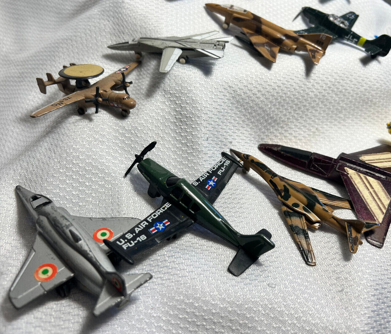 Vtg Mixed Brand Lot Of Diecast Toy Military Airplane Jets Airforce Navy Marines