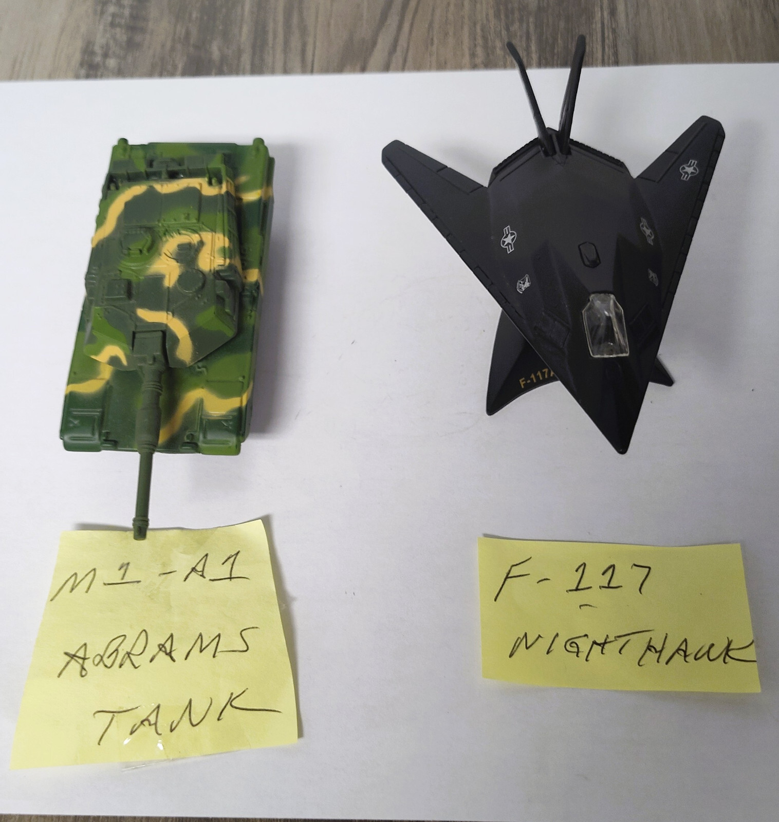 2 Maisto Die Cast Models – F-117A NightHawk Stealth Fighter & M1A1 Abrams Tank