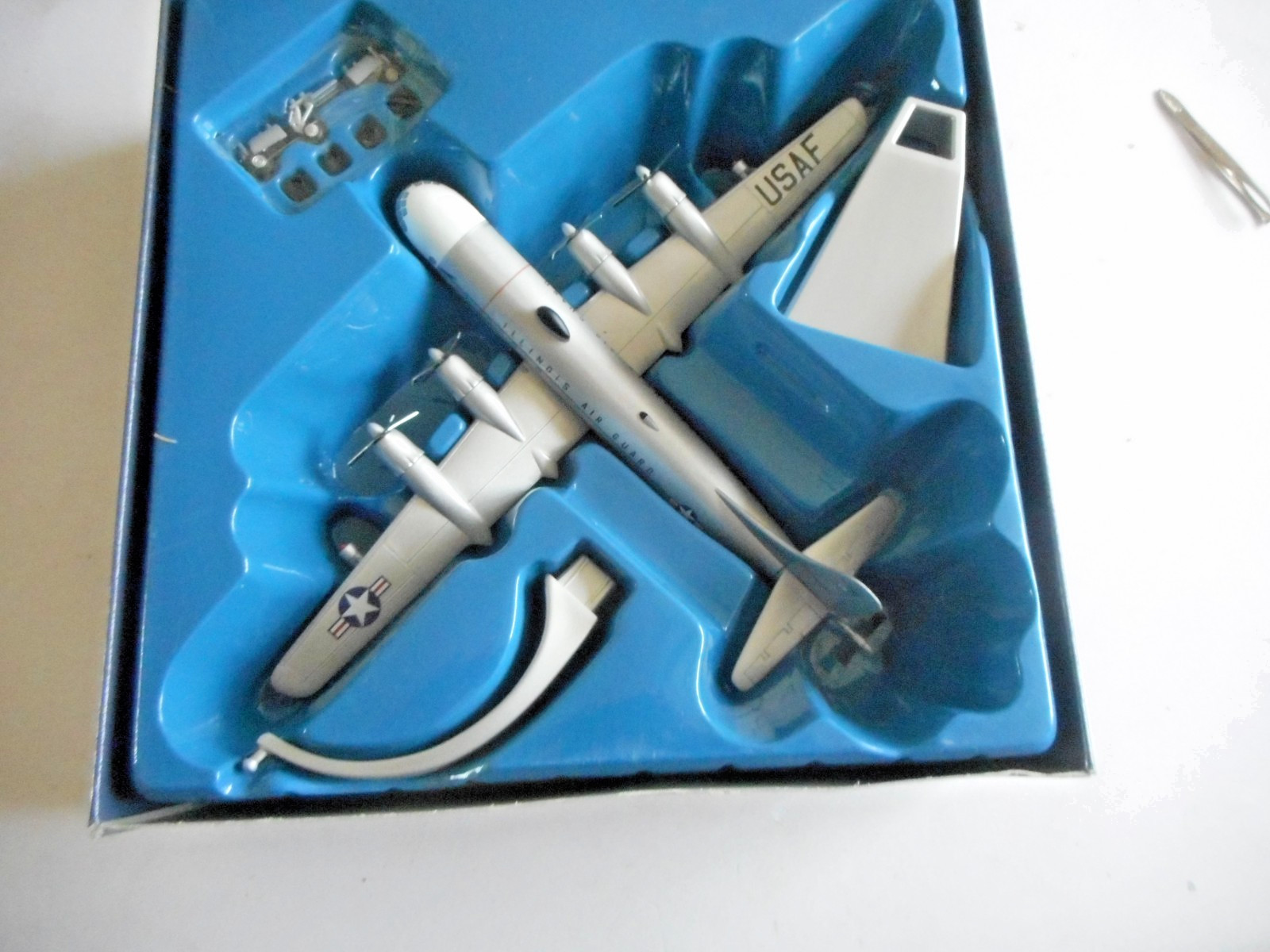 Corgi 48102 Boeing KC-97L Tanker Illinois Air Guard USAF 1:144 + box