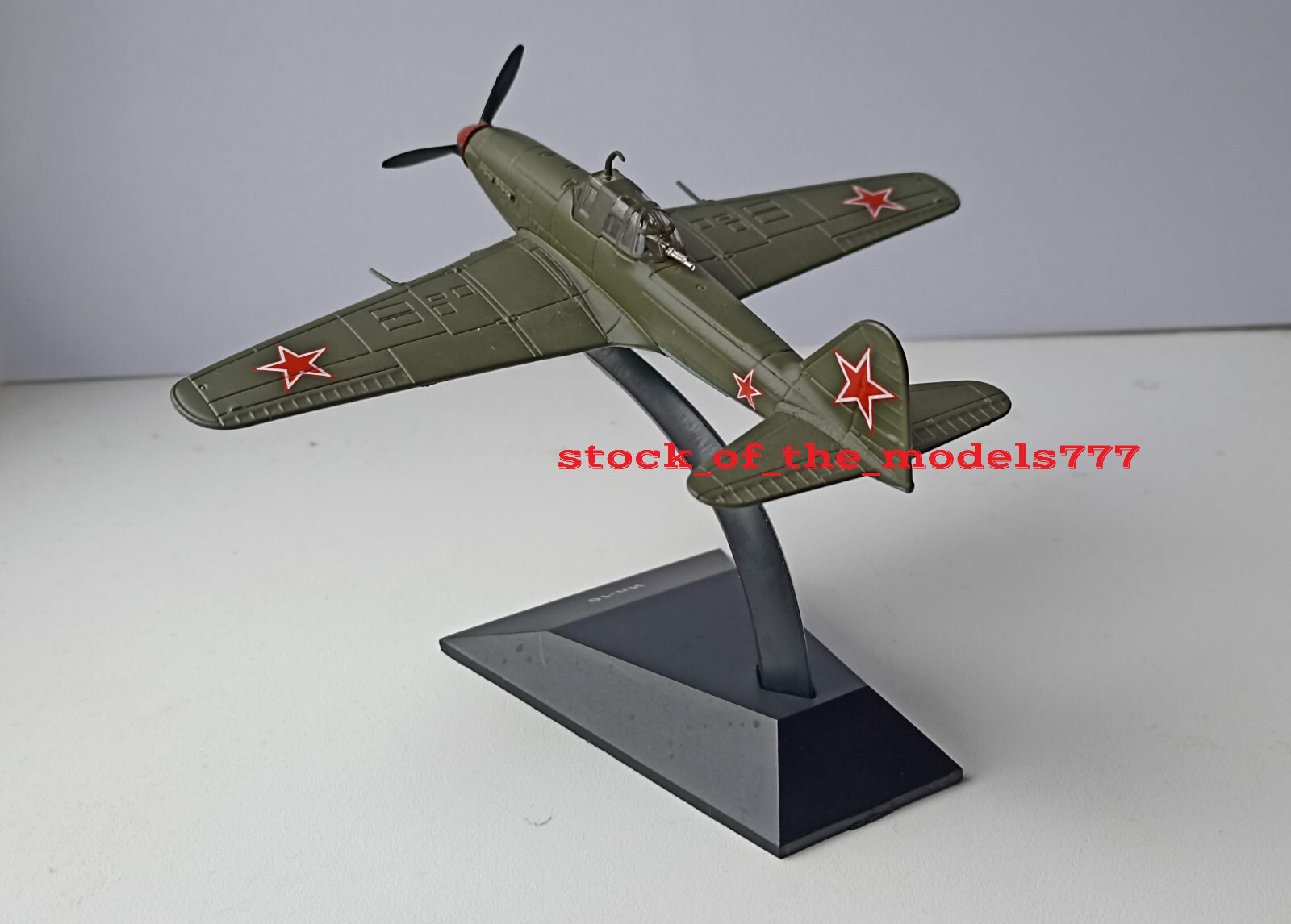 ✈READ!!! IL-10 1:100 DeAgostini Soviet Air Force aircraft scale model