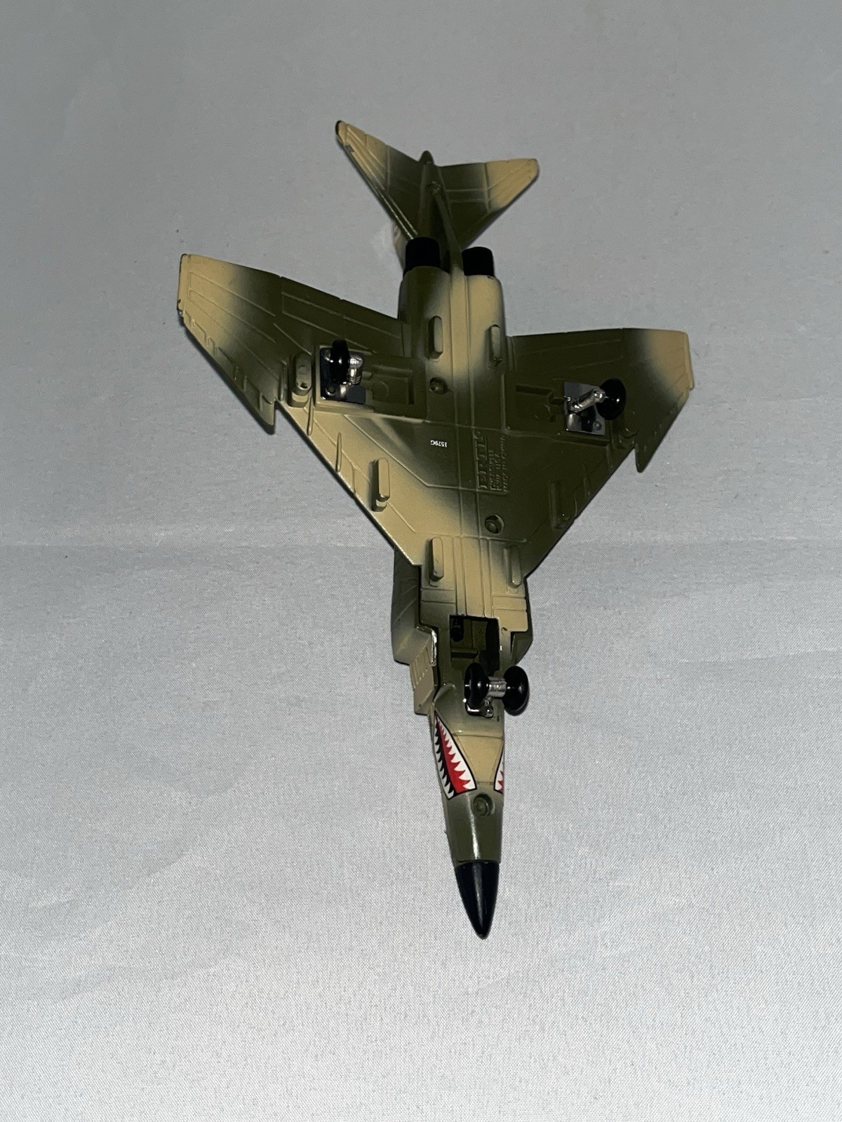 ERTL Force One McDonnell Douglas F-4 Phantom II Die Cast