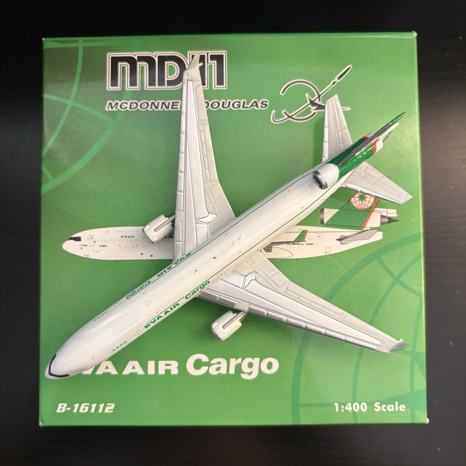 Phoenix Model 1:400 Eva Air Cargo MD-11F B-16112 McDonnell Douglas 04178 Scale