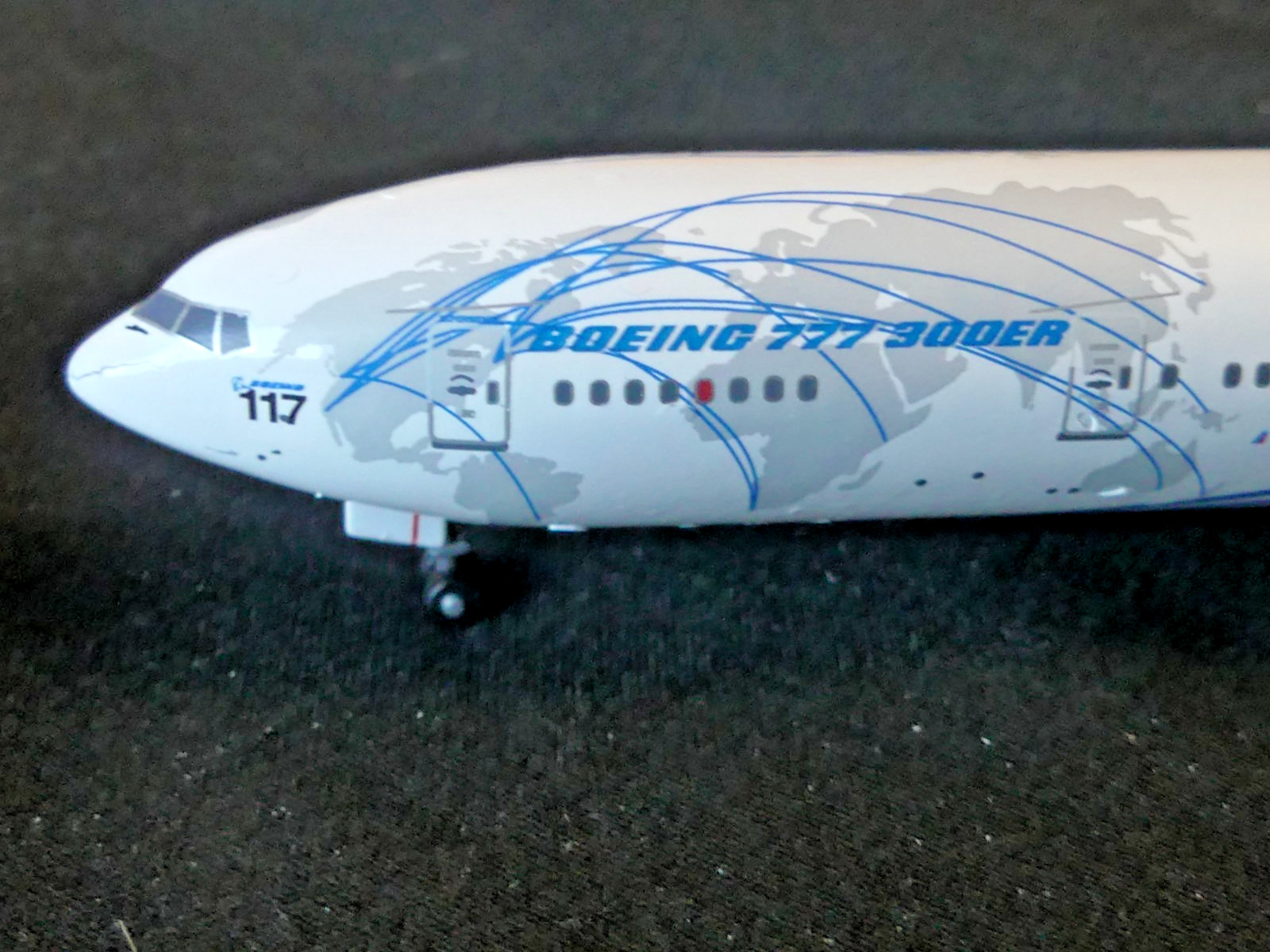 Boeing 777 model by Jet-X (1/400 scale) in Boeing “house colors.”