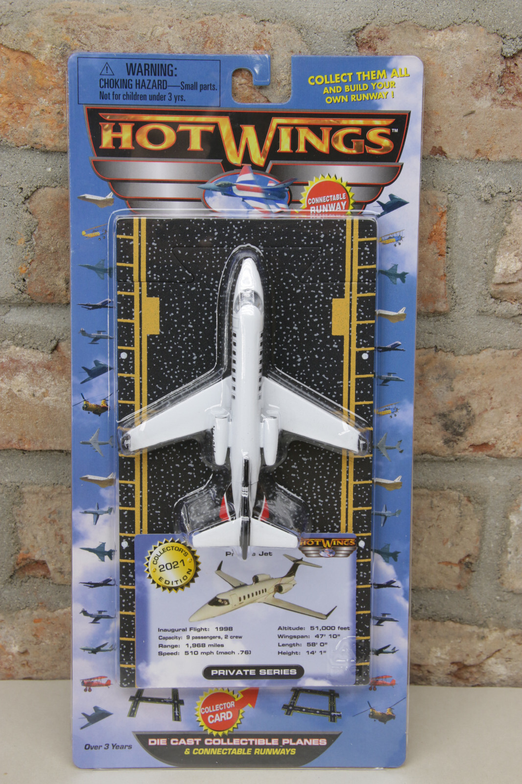 Hot Wings Private Jet 2021 #13109 Die Cast Metal Airplane – NEW Old Stock