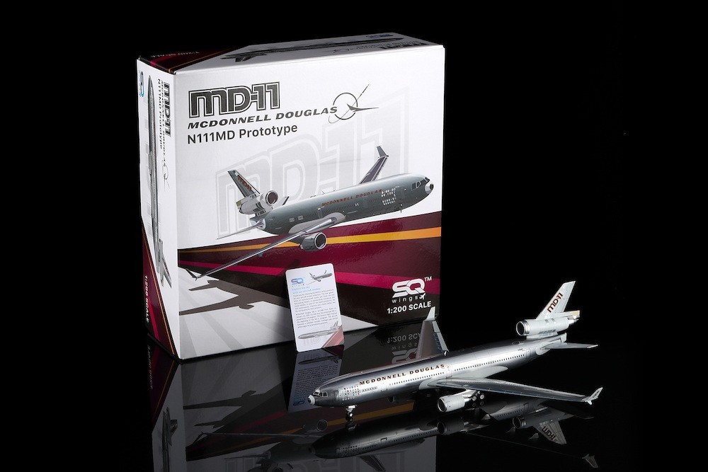 SQ Wings 1/200 McDonnell Douglas MD-11 House Color N111MD Prototype