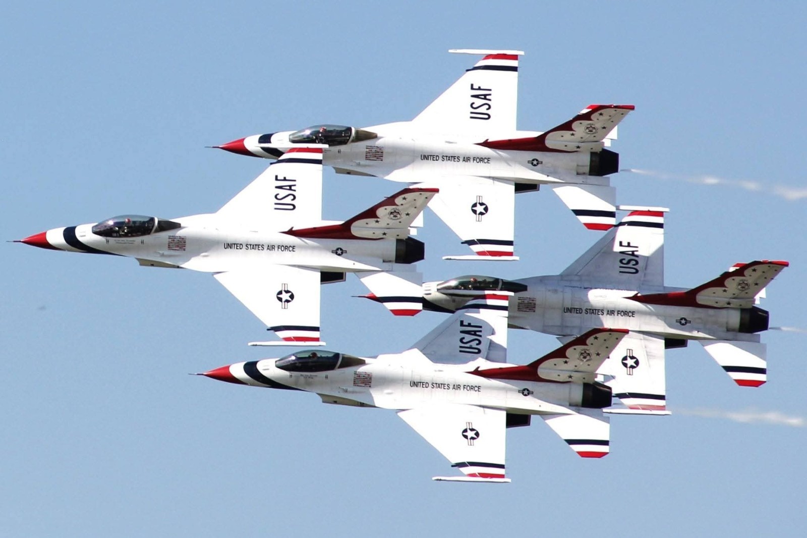 NEW HOBBY MASTER 1:72 scale F-16 FIGHTING FALCON, THUNDERBIRDS #1 HA38039 🛫✈️🛩