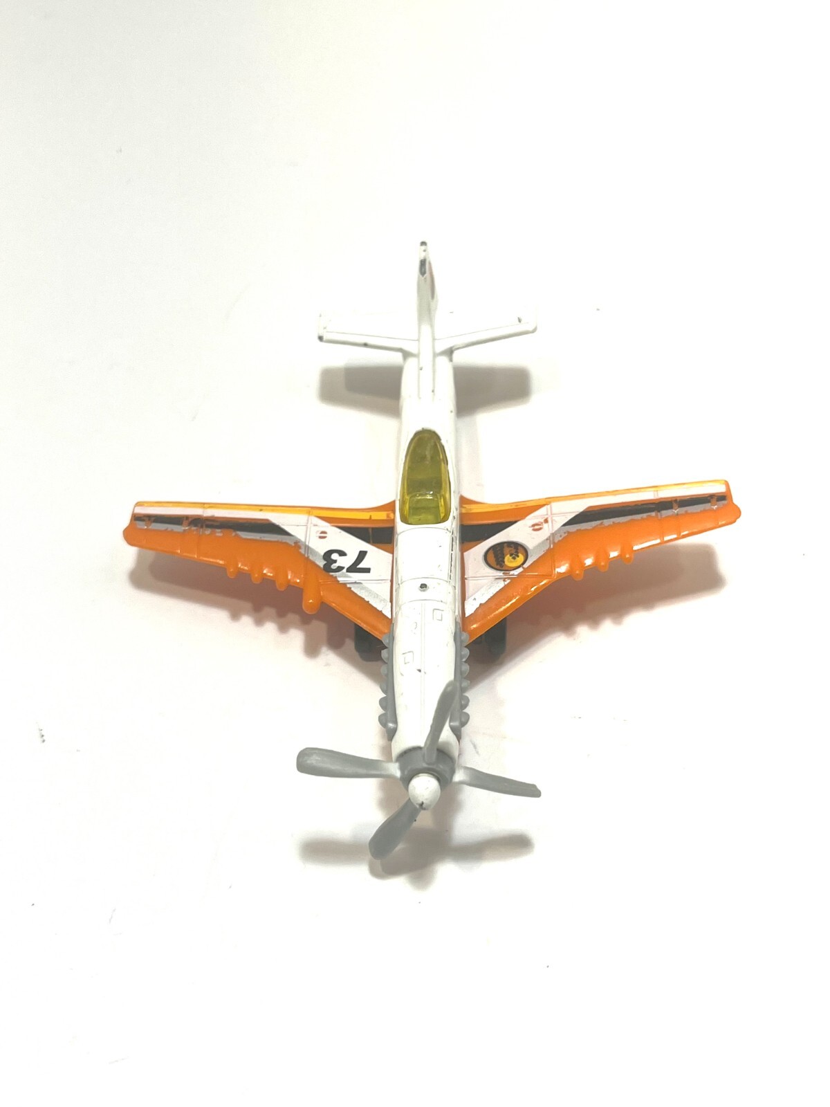 Matchbox Skybusters Diecast Stunt Plane 2015 SB-73 Mission Force Farm 3″
