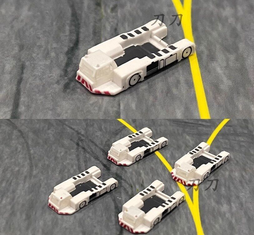 1:400 Airport GSE—4Pcs Aviation Aircraft Tug Tractor /white 4PC #