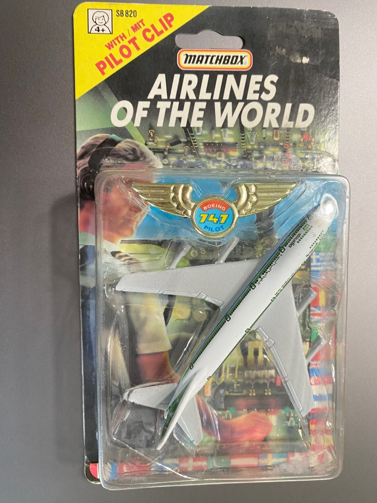 1992 Matchbox Sky Busters Airlines of the World Saudia Airline Boeing 747 SB820
