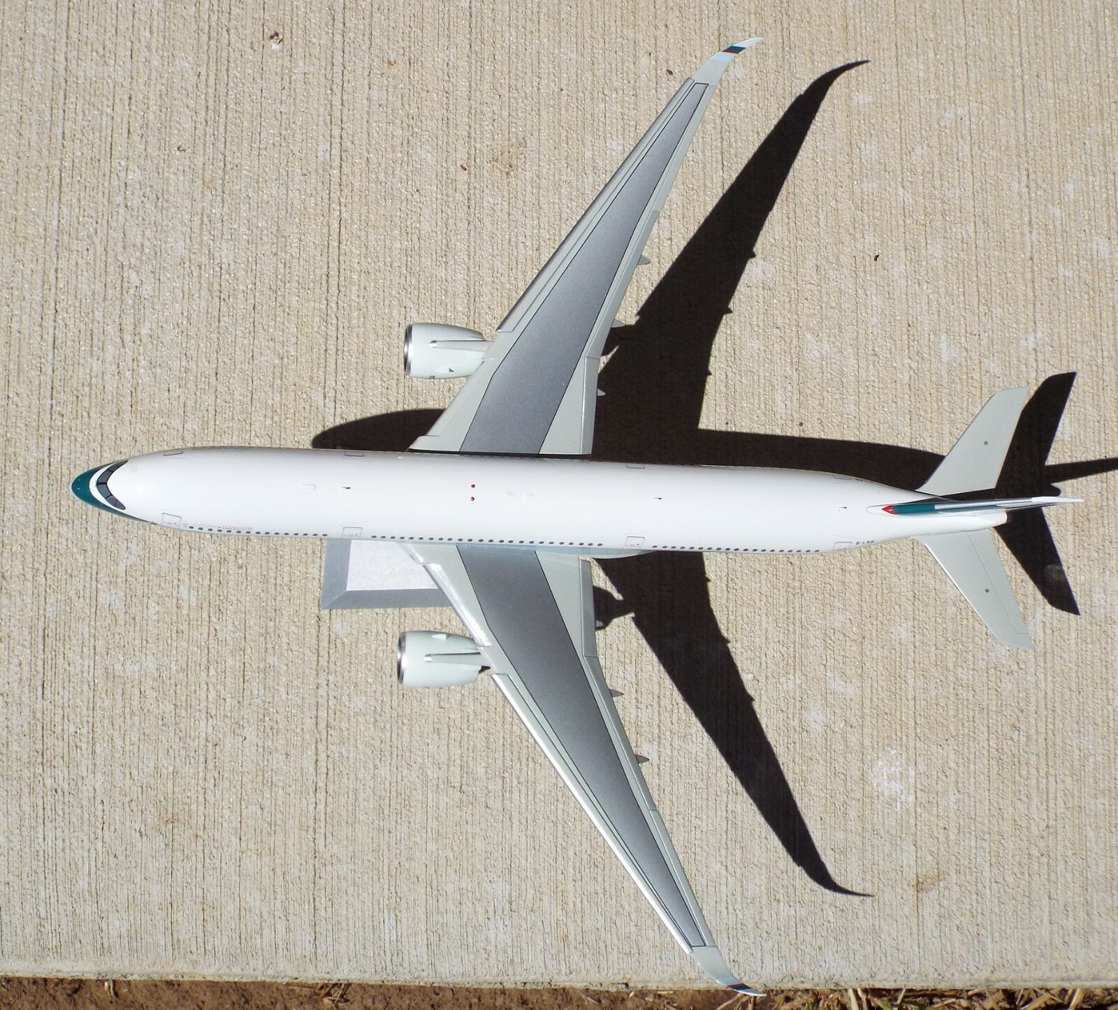 1/200 Diecast Cathay Pacific A350-900 Flaps Up Jet-X #JFD352UP Shrink Wrap MISB