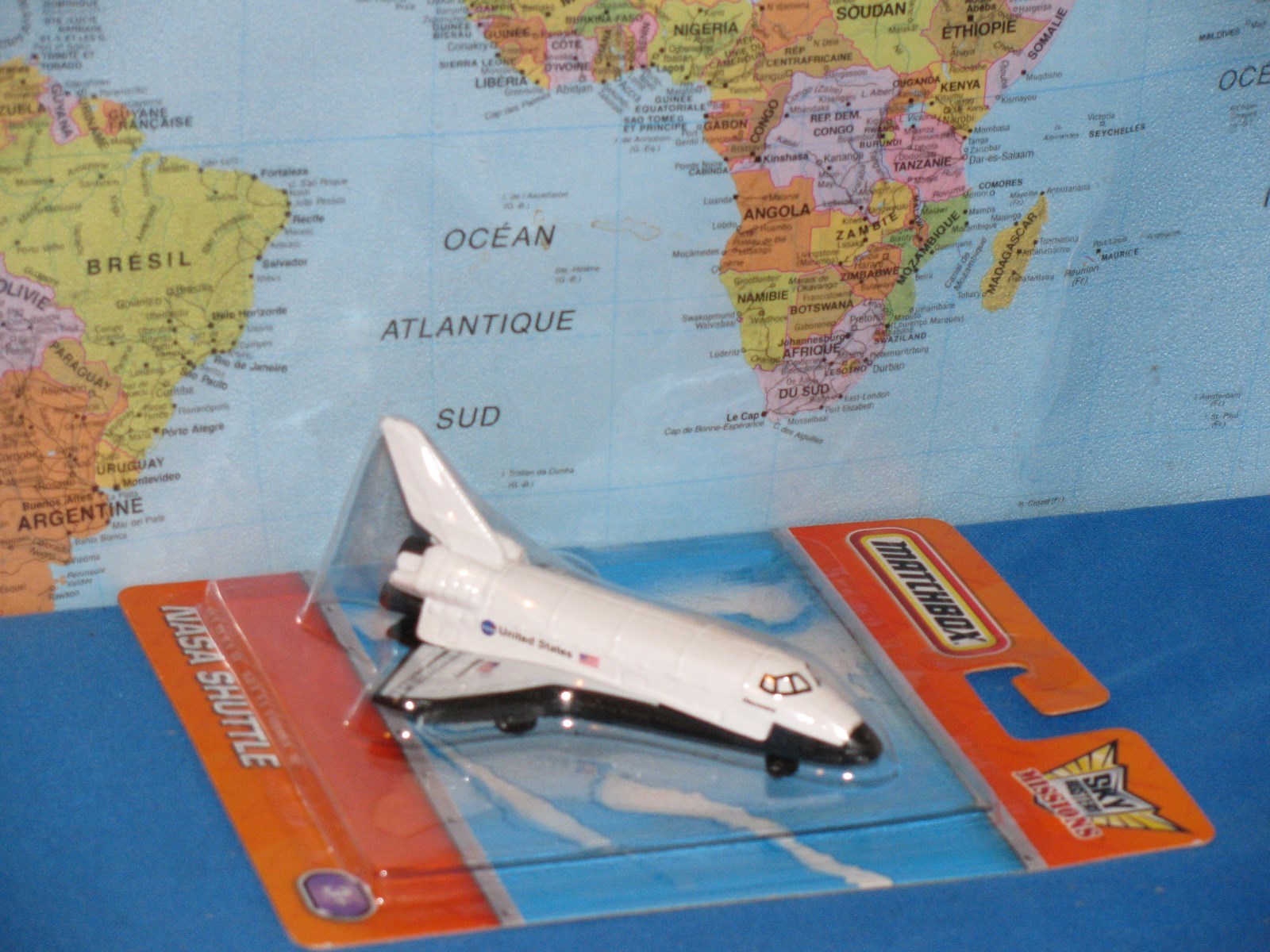 MATCHBOX SKY BUSTERS MISSIONS NASA DISCOVERY SPACE SHUTTLE **BRAND NEW & VHTF**