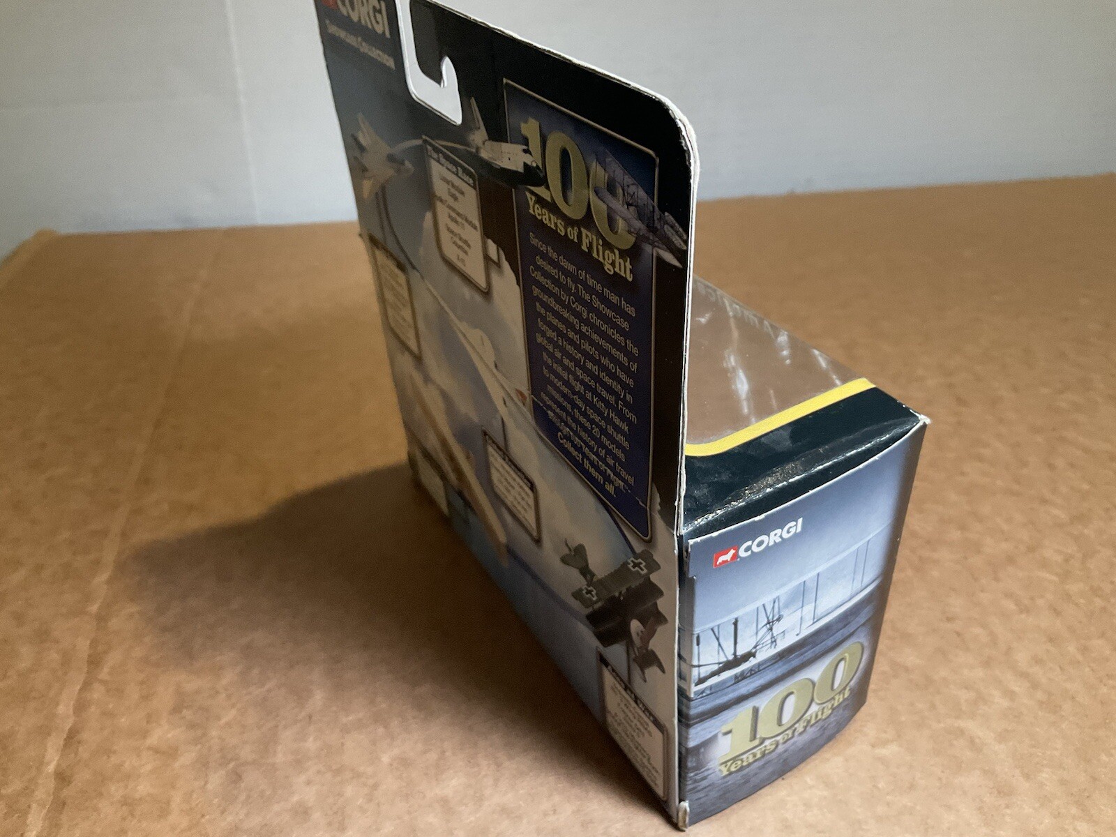 Corgi P-38 Lighting CS90208, 100 Years Of Flight, American Aces-Richard Bong NIB