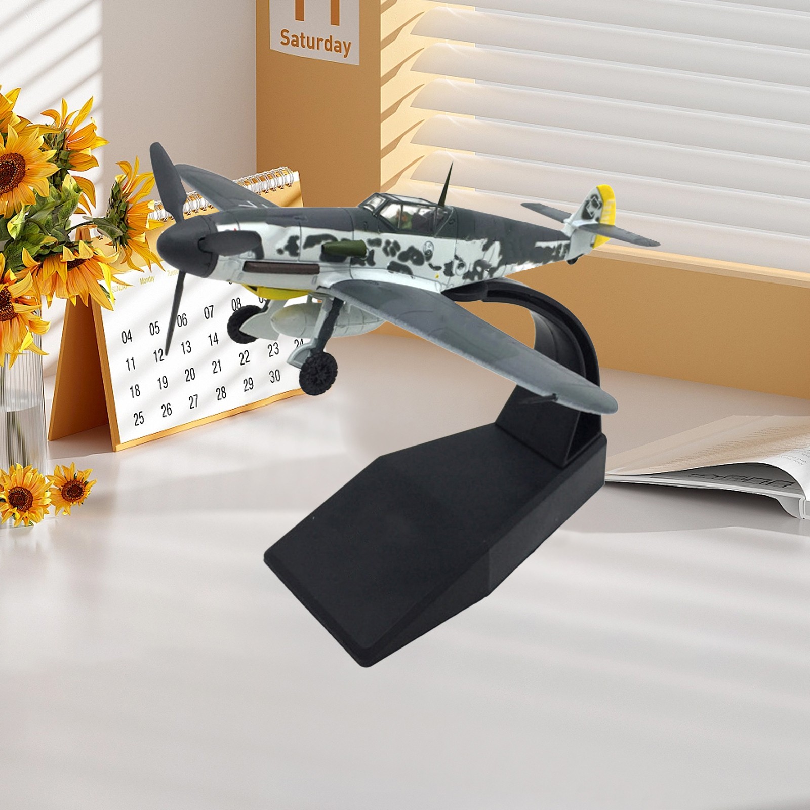 1/72 BF109 Military Fighter Aircraft Model Alloy Souvenir Static Display