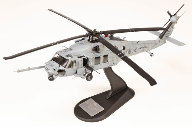 14058PB Panzerkampf HH-60G Pave Hawk 1/72 Model #89-26209 USAF 18th WG, 33rd