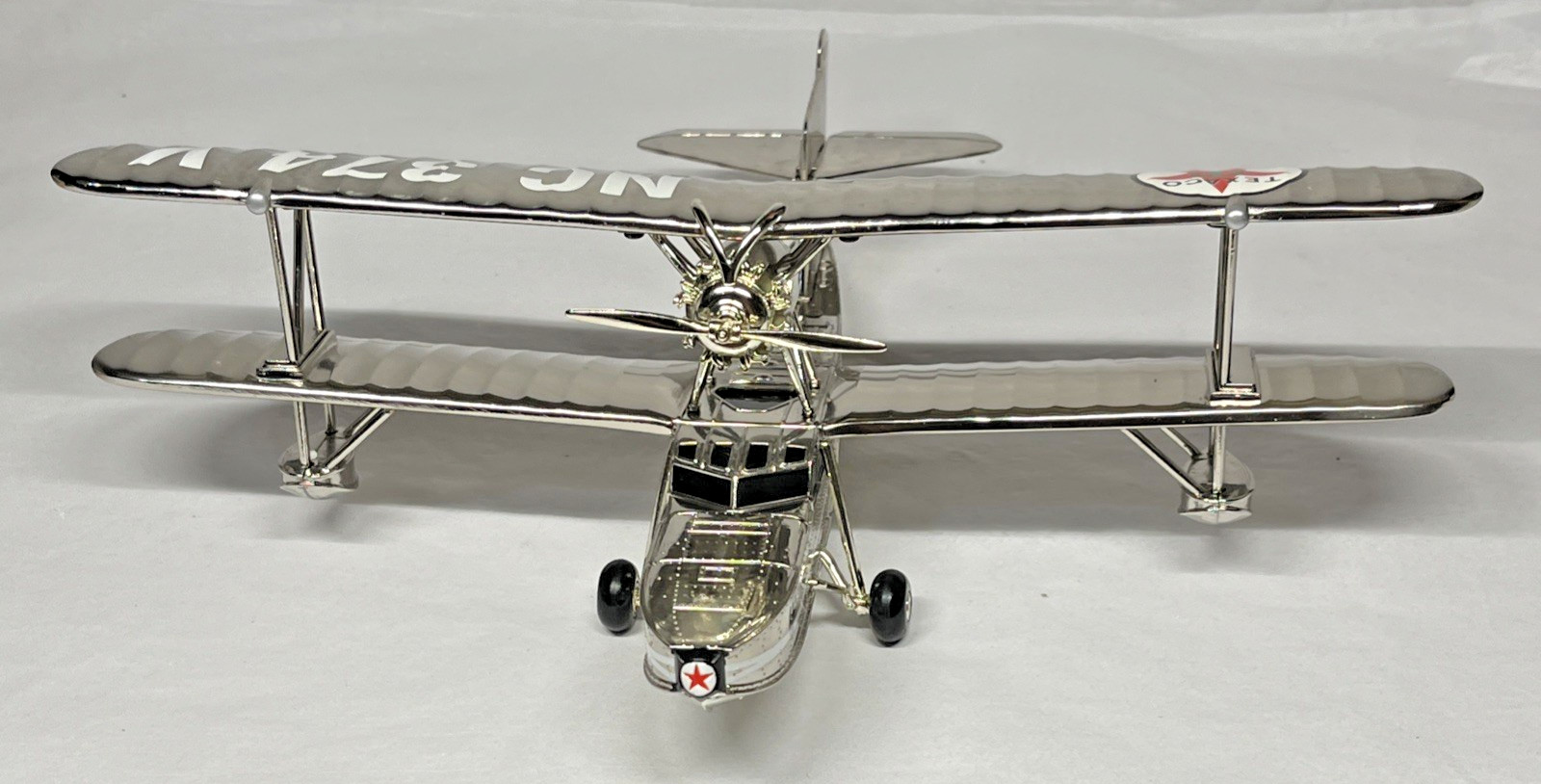ERTL 2000 Special Collectors Edition Wings OF Texaco The Duck 8th Series NIB