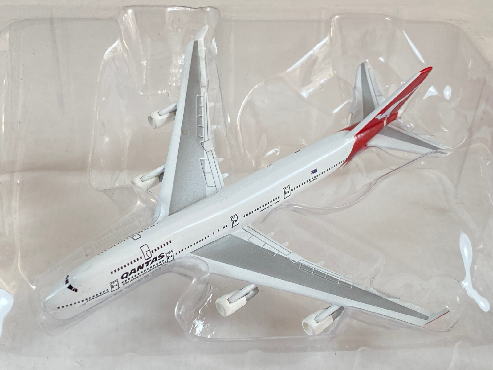 Corgi CS90283 – The Quantas Collection – Boeing 747-400 – NEW IN BOX