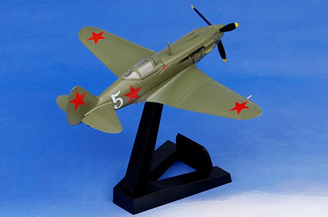 37225 Easy Model MiG-3 1/72 Model White 5 Soviet Air Force