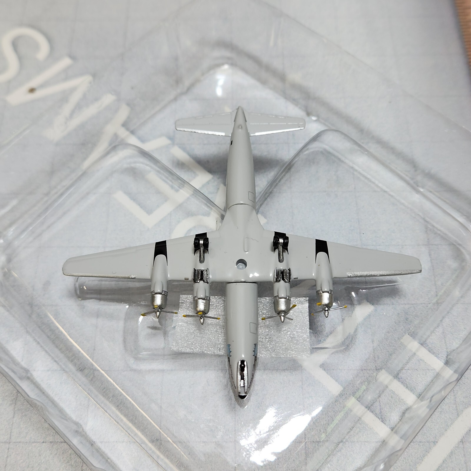1/400 EVERTS AIR FUEL DOUGLAS DC-6 1990’S COLORS N444CE “SPIRIT” AEROCLASSICS